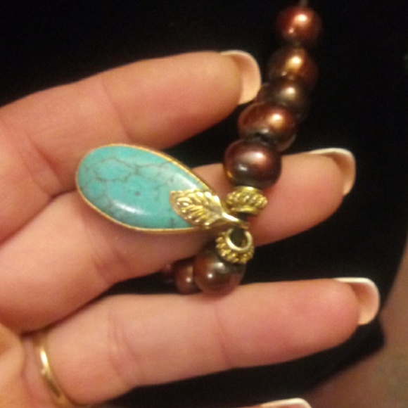 Turquoise - Picture 2 of 4